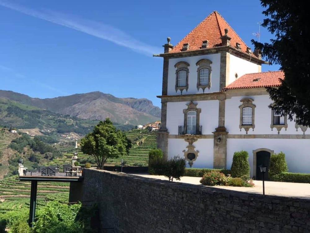 Casa Das Torres De Oliveira Mesão Frio Exterior photo